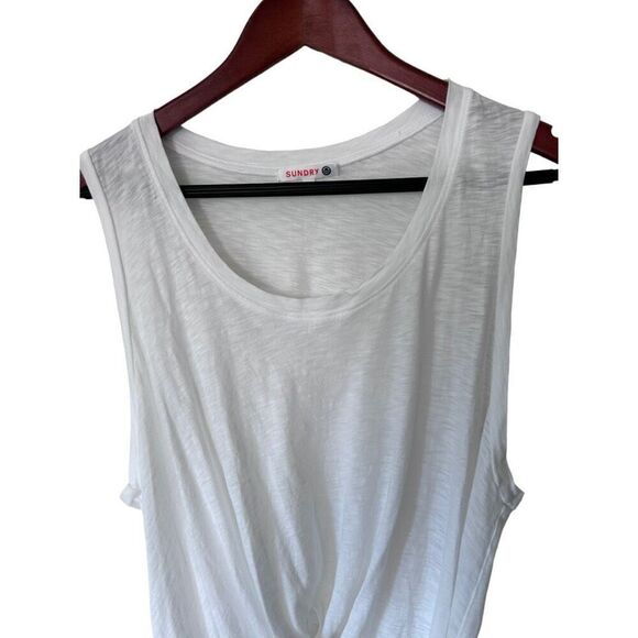 Sundry White Faux Wrap Light Weight Sleeveless Top Size 2 - Picture 4 of 8